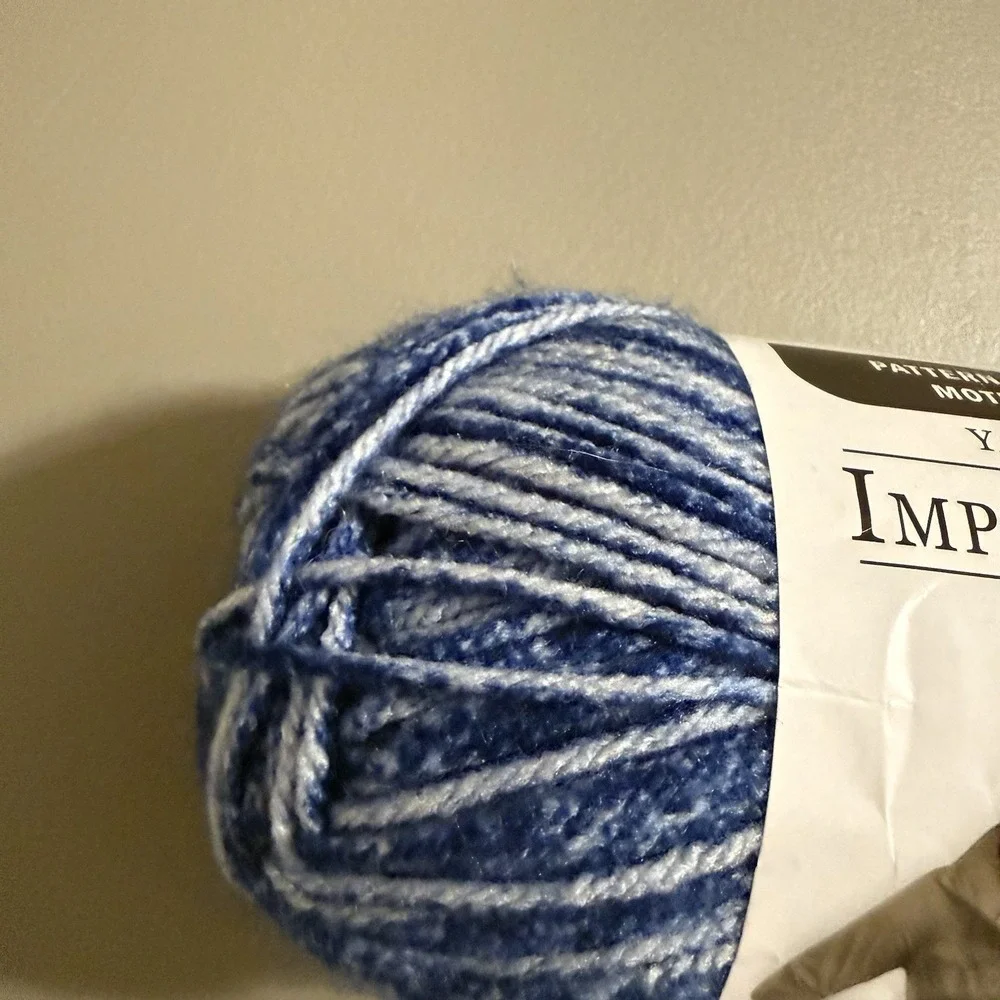 New Impeccable Blue Indigo Acrylic‎ Yarn Skein 6mm 4.5 Oz Loops And Threads